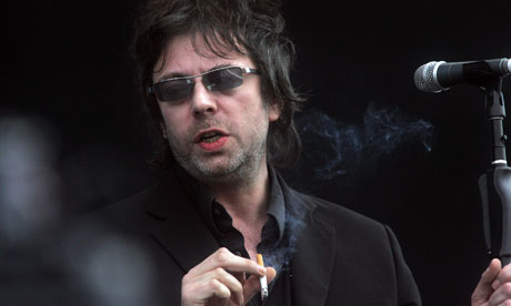 Ian-McCulloch-of-Echo-and-007